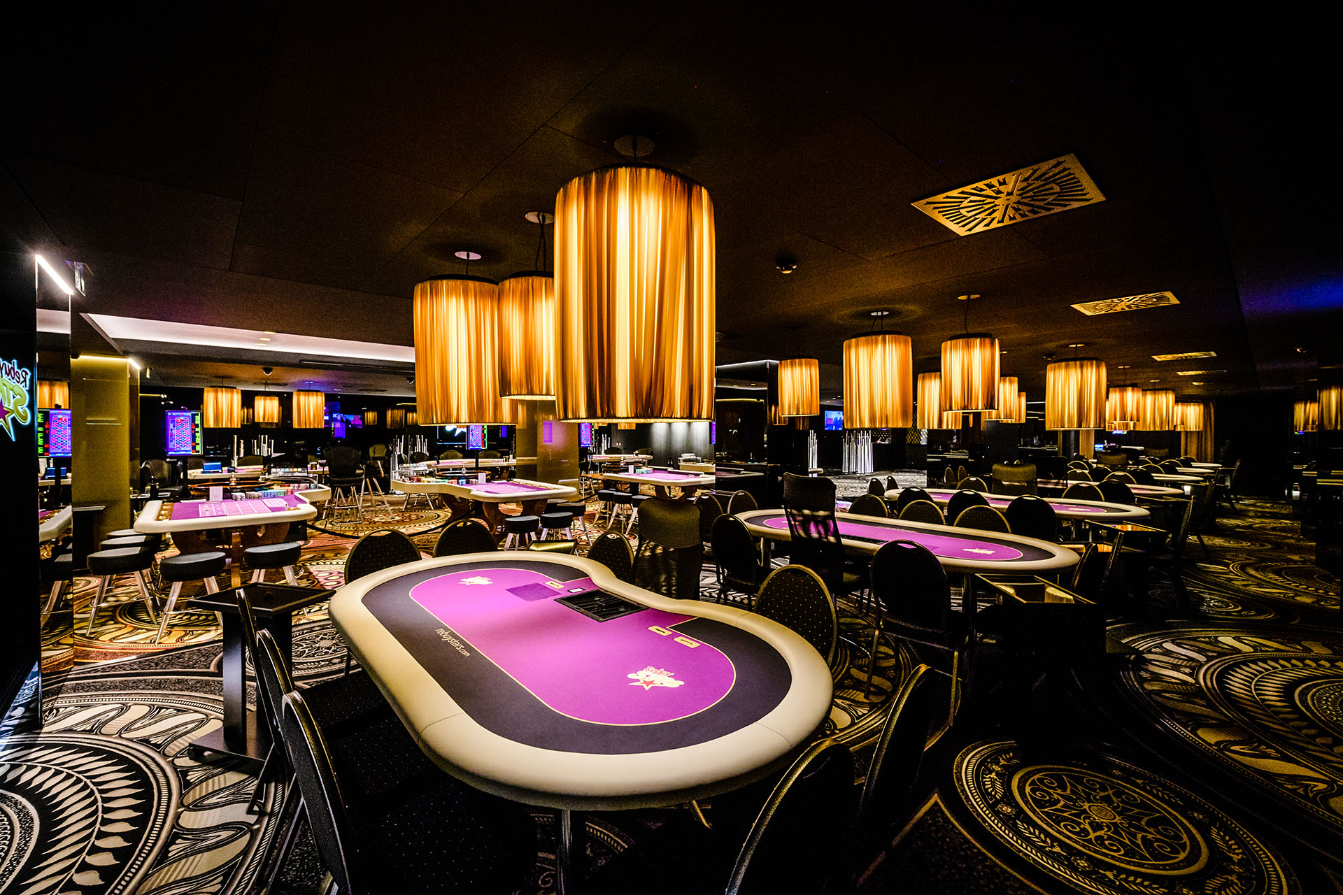 Sunsitivue: Premier Hotel and Casino Experience in Kazakhstan